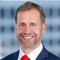 Head shot of Stefan Leijdekkers