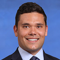 Headshot of Alex Perry